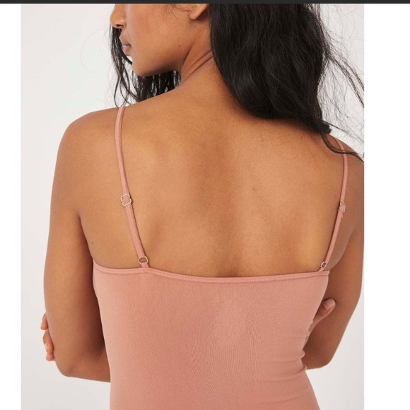 🛍️ NWT FREE PEOPLE INTIMATELYSEAMLESS MINI SLIP - Picture 3 of 5